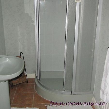 Bed and Breakfast Wickham House Cornisholme Номер фото
